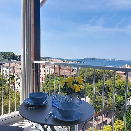 Le Verdon-6 By Interhome Six-Fours-les-Plages